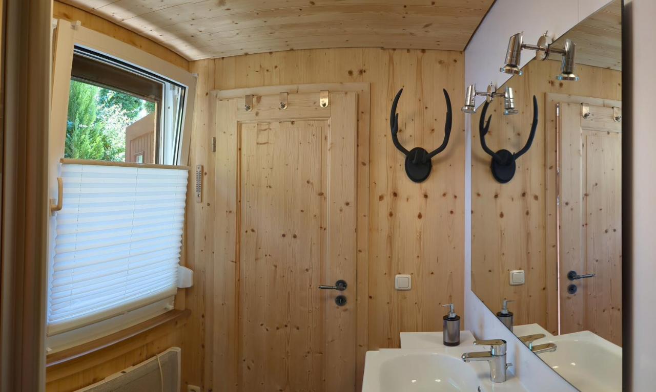 Ruhiges Ferienhaus Am Waldrand Mit Sauna Und Kamin - Hellaberg II Langenbach  Екстериор снимка
